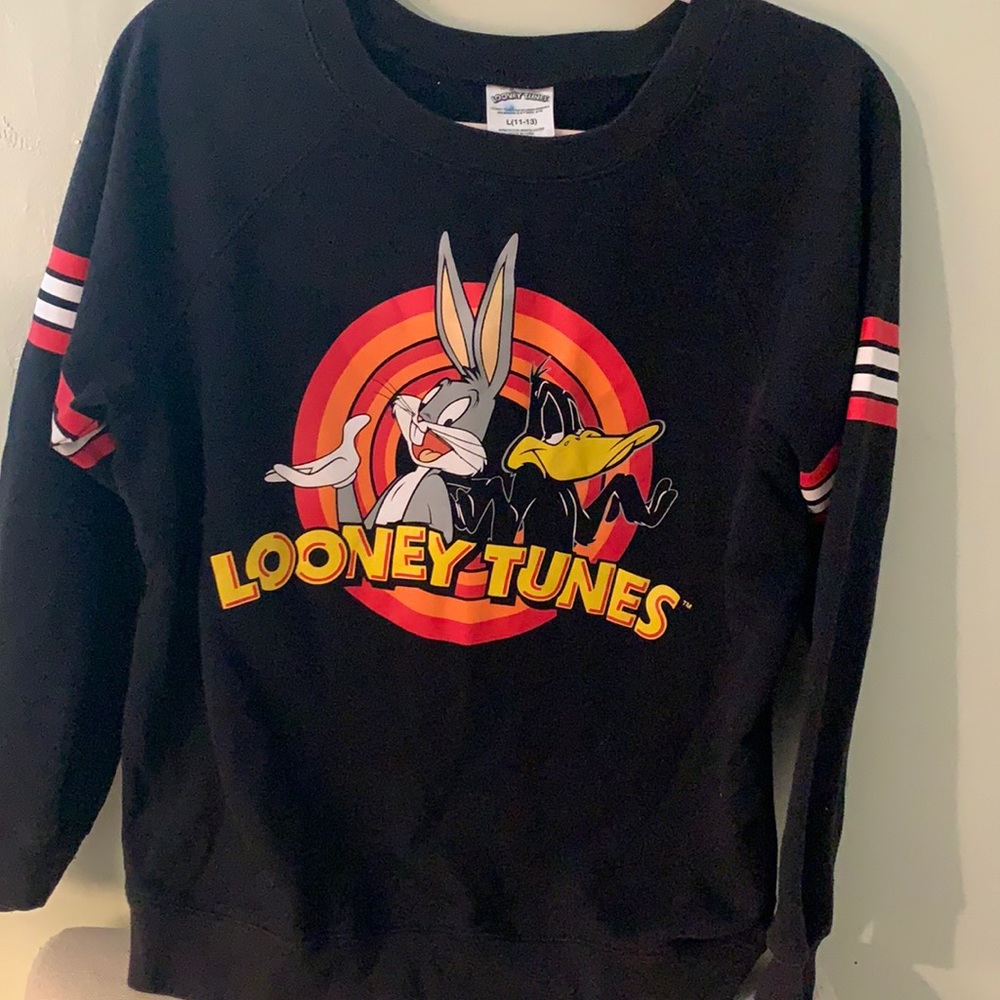 Looney Tunes crew neck sweater